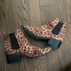 Cheetah Print Suede Bootie with Black Heel Size 11